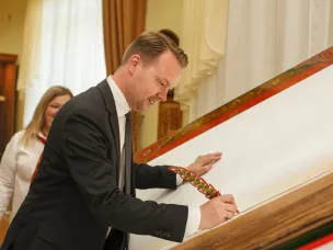 Предприятие «Хохломская роспись» переходит в собственность Нижегородской области